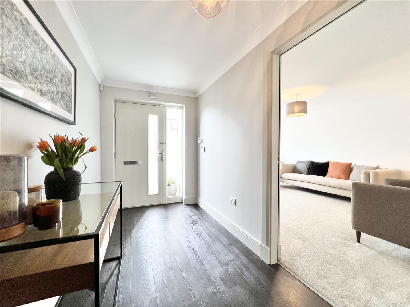 Mcguire Gate, Bothwell, Glasgow Residence Estate Agents